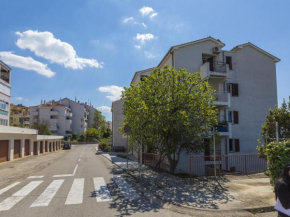 Apartment Vedry